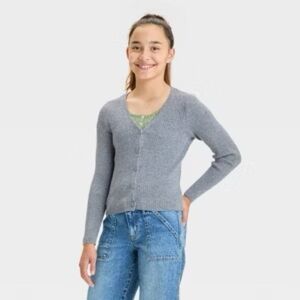 Girl’s Gray Sweater